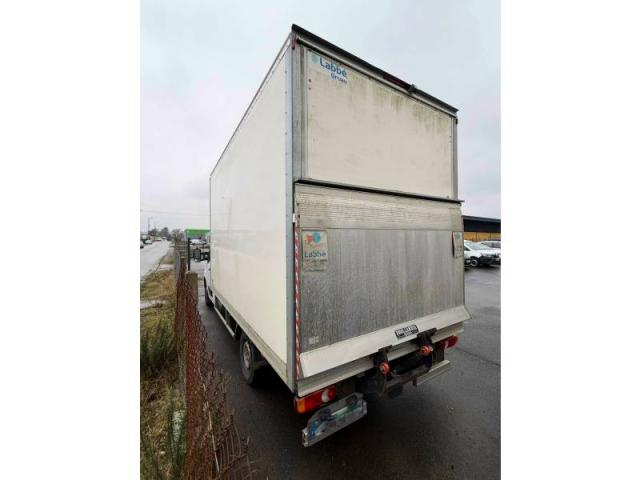 Renault Master image 8