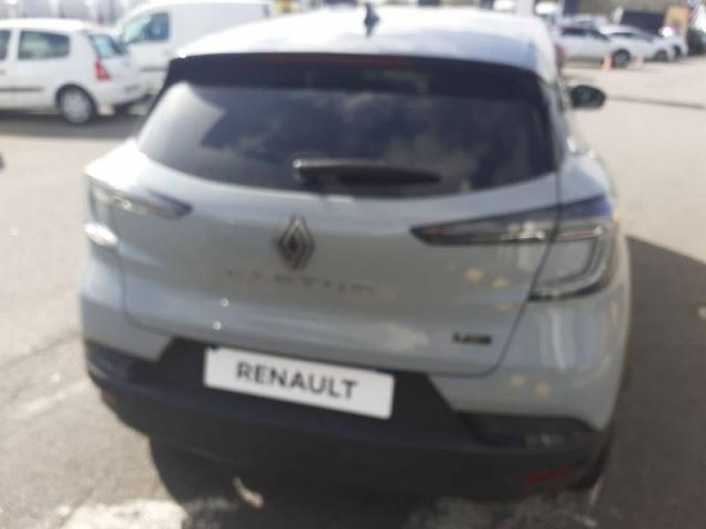 Renault Captur image 9
