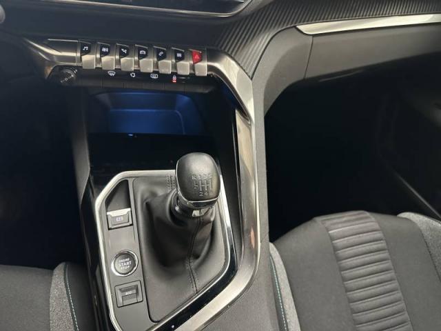 Peugeot 3008 image 5