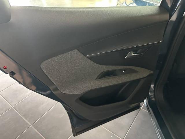Peugeot 3008 image 9