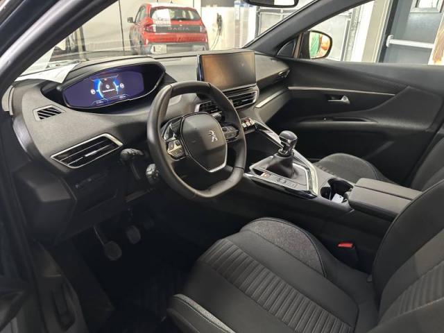 Peugeot 3008 image 1