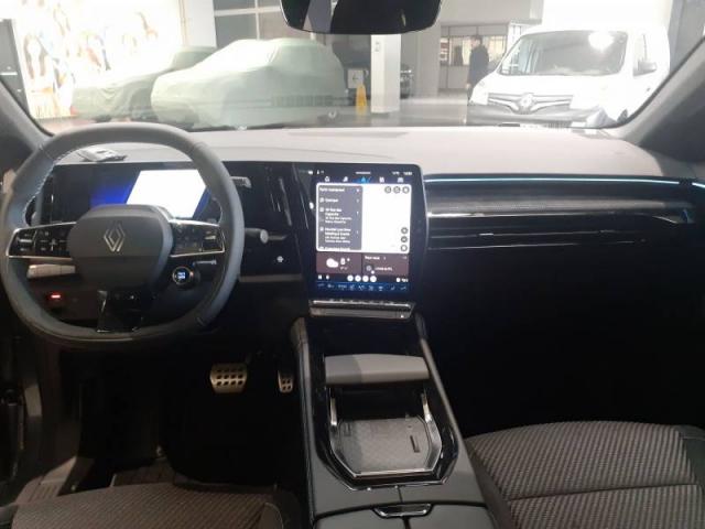 Renault Austral image 9