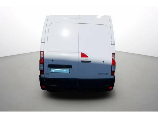 Renault Master image 1