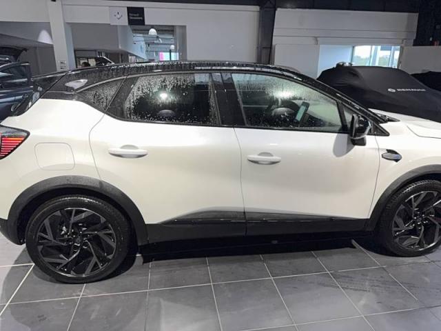 Renault Captur image 2