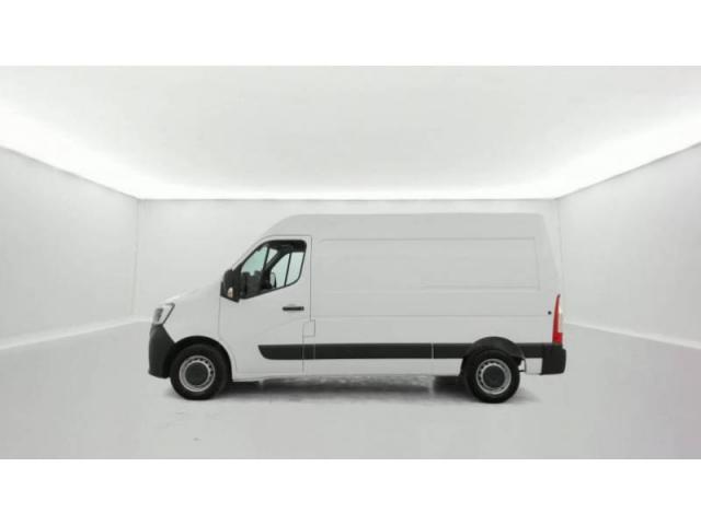 Renault Master image 1