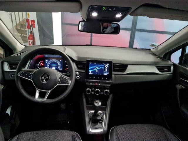 Renault Captur image 9