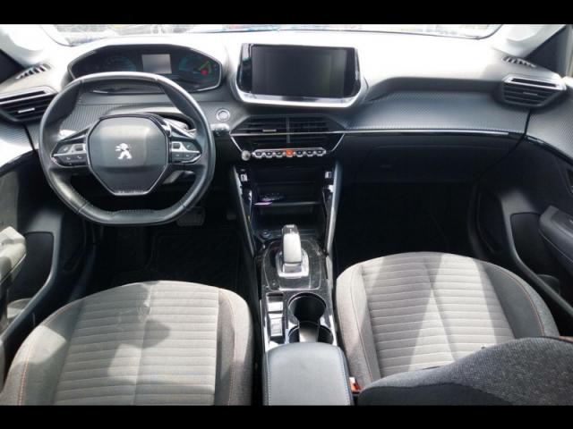 Peugeot 208 image 4