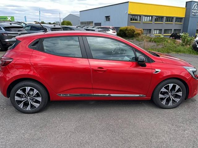 Renault Clio image 9