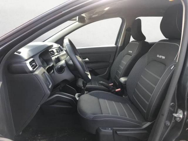 Dacia Duster image 7