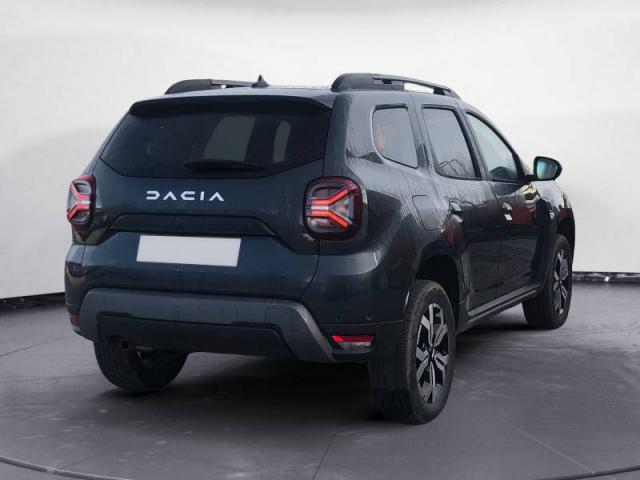 Dacia Duster image 9