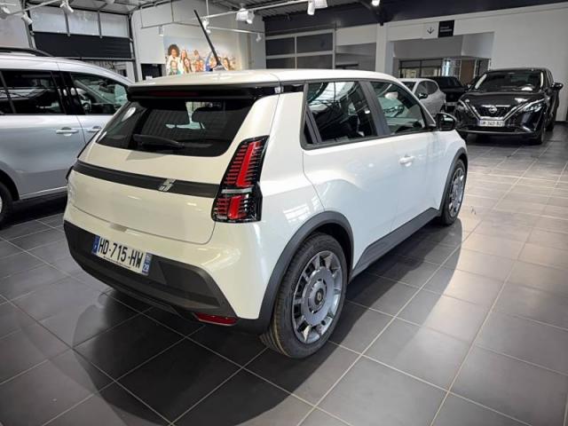 Renault R 5 image 8