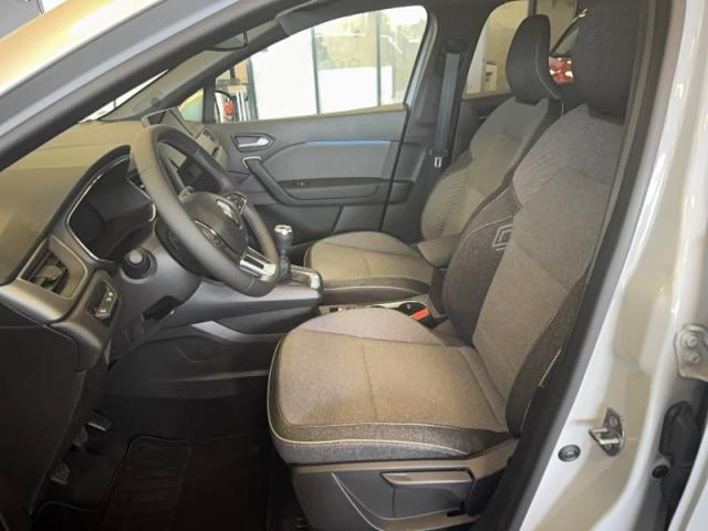 Renault Captur image 8