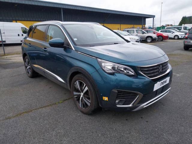 Peugeot 5008 image 3