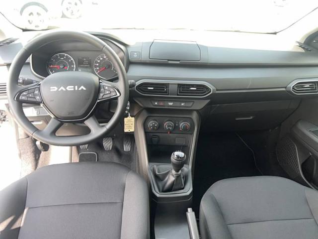 Dacia Sandero image 5
