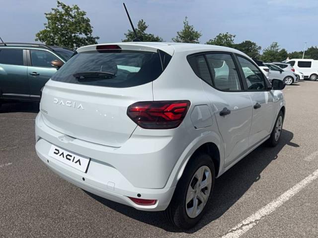 Dacia Sandero image 8
