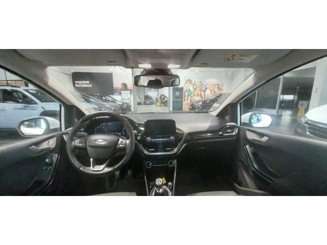 Ford Fiesta image 9