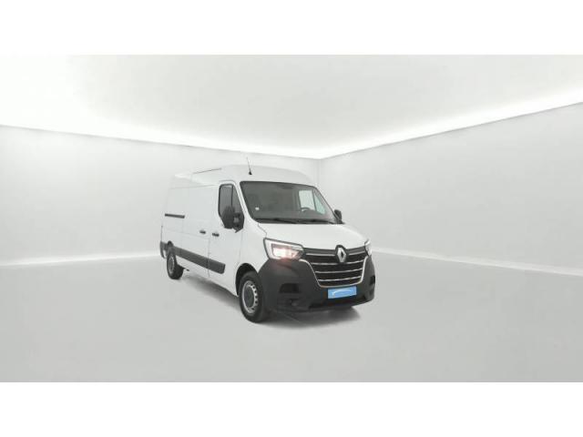 Renault Master image 1