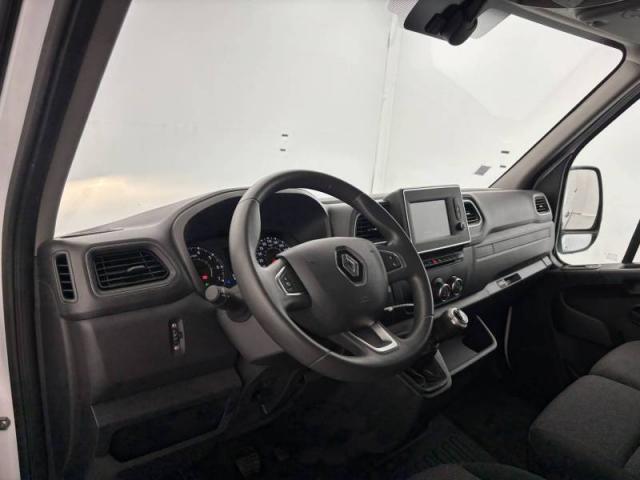 Renault Master image 4