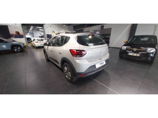 Dacia Sandero image 2