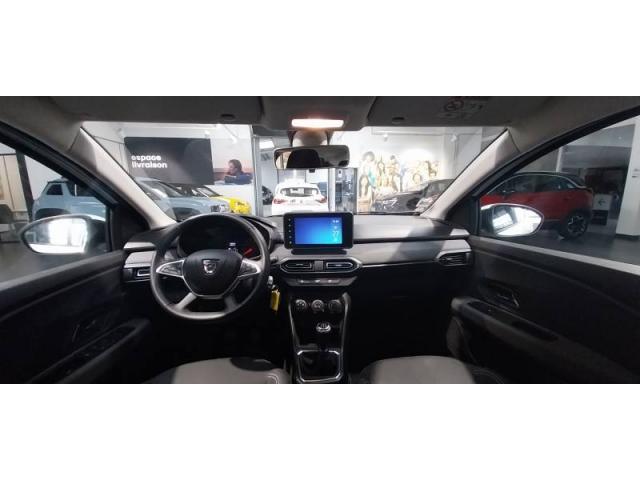 Dacia Sandero image 1