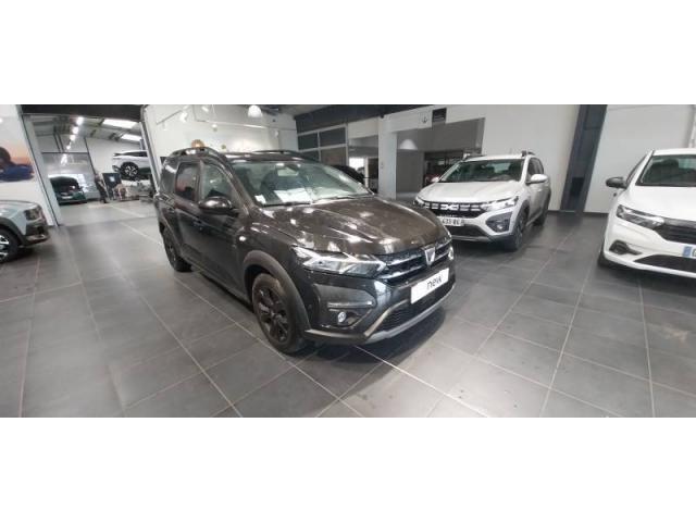 Dacia Jogger image 1