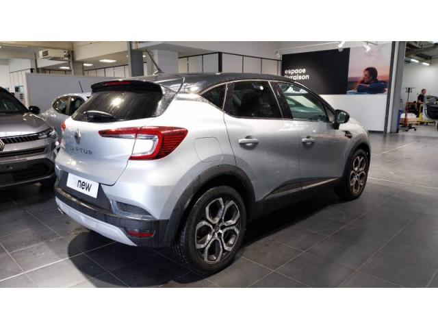 Renault Captur image 2