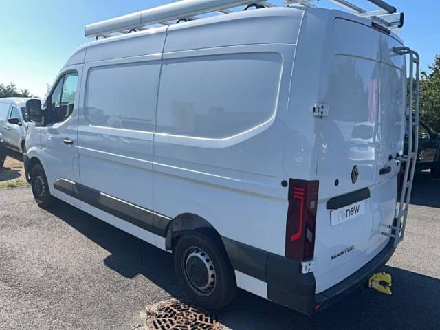 Renault Master image 8