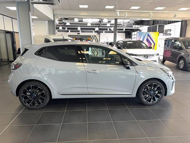 Renault Clio image 6