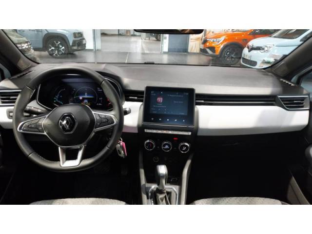 Renault Clio image 2