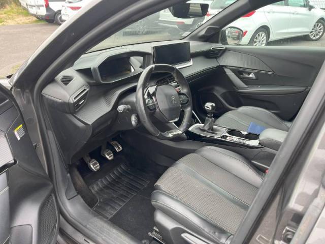 Peugeot 208 image 4
