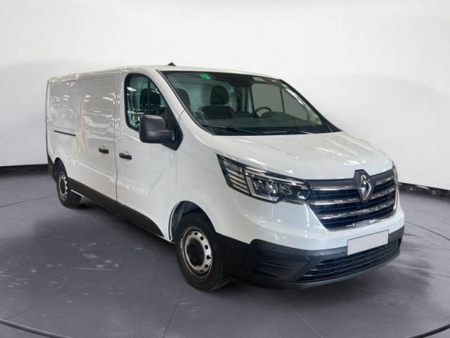 Renault Trafic image 1