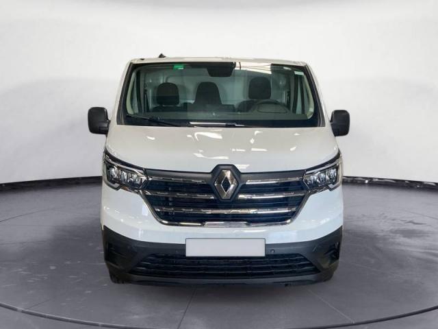 Renault Trafic image 2
