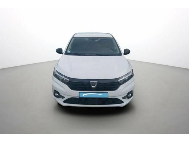 Dacia Sandero image 2