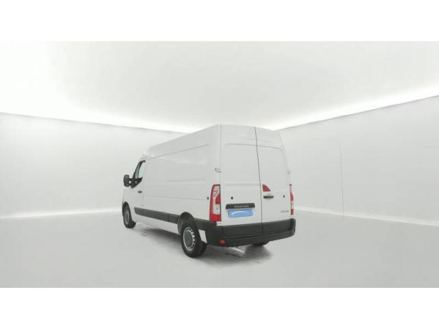Renault Master image 2