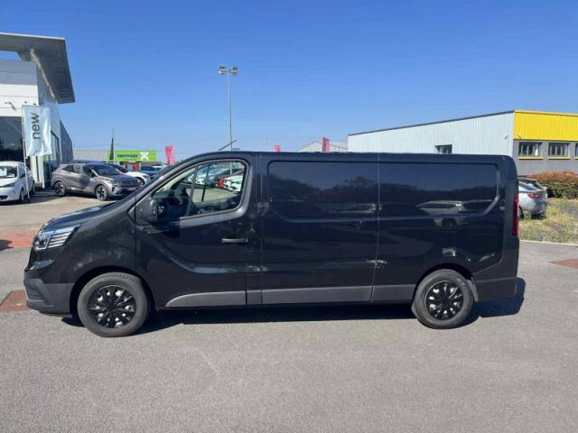 Renault Trafic image 3