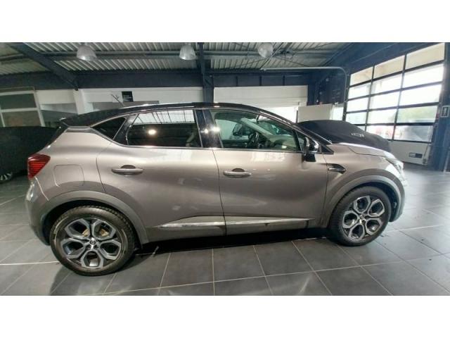 Renault Captur image 1