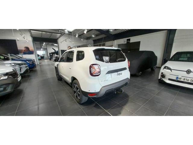 Dacia Duster image 1