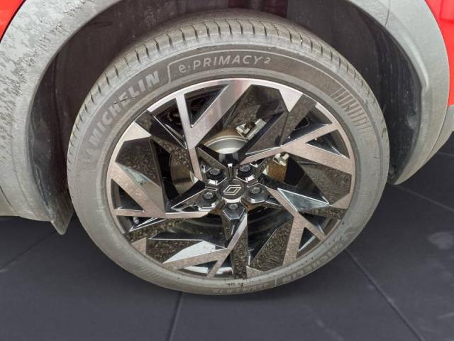 Renault Captur image 1