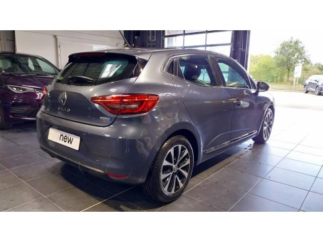 Renault Clio image 2