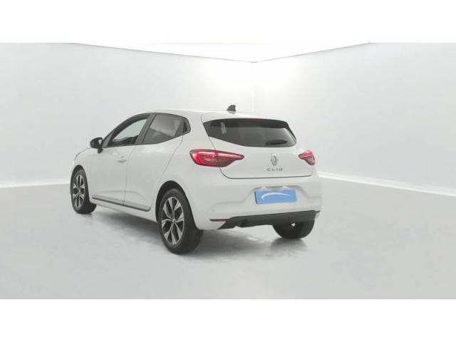 Renault Clio image 2