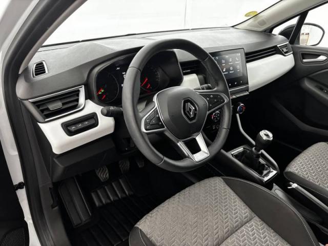 Renault Clio image 9