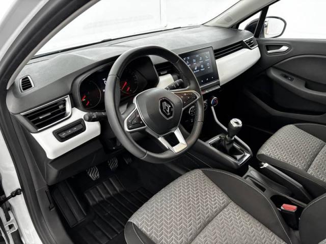 Renault Clio image 2