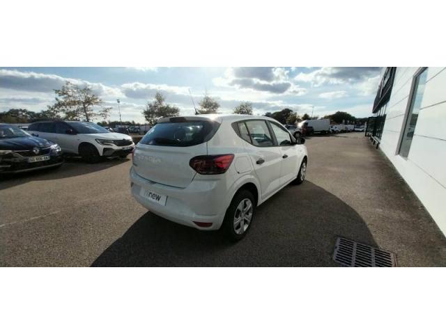 Dacia Sandero image 1