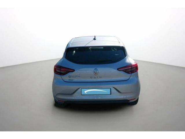 Renault Clio image 2