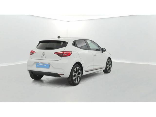 Renault Clio image 2