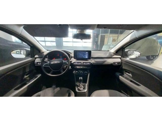 Dacia Sandero image 2