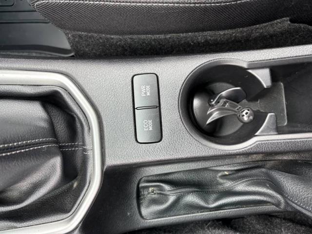 Toyota Hilux image 1
