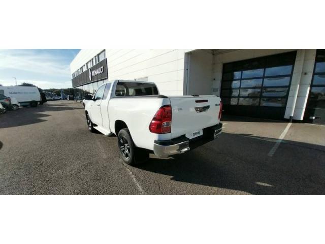 Toyota Hilux image 6