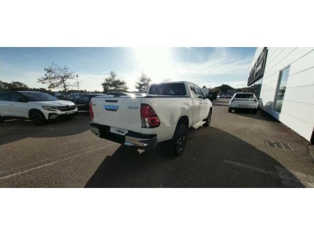 Toyota Hilux image 7