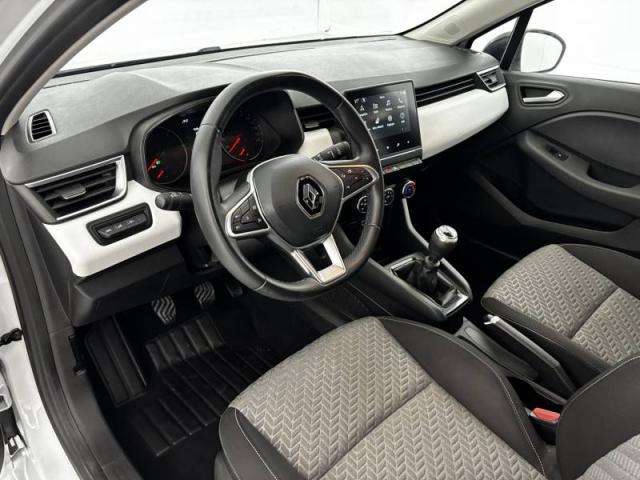 Renault Clio image 2